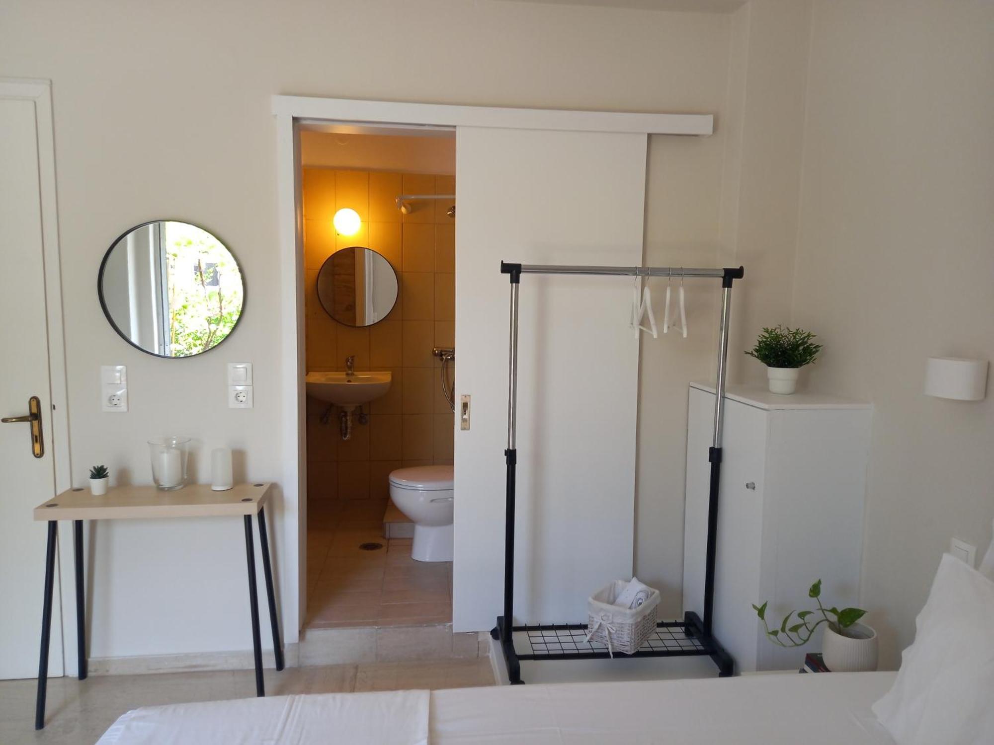 Ναrika Hotel Kamena Vourla Luaran gambar